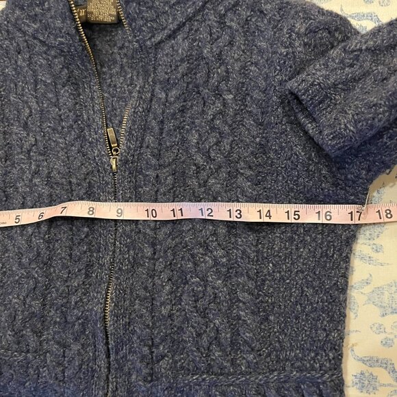 Merino Aran Cable Knit Zip Cardigan Swtr Navy Womens Small Irish Shrunk Fits XS - Picture 5 of 9